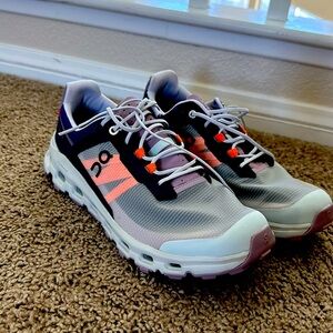 ON trail running shoes